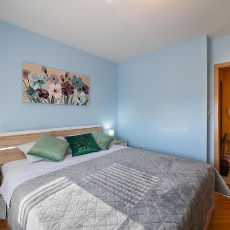 Apartman Silvija Osijek Ngoại thất bức ảnh