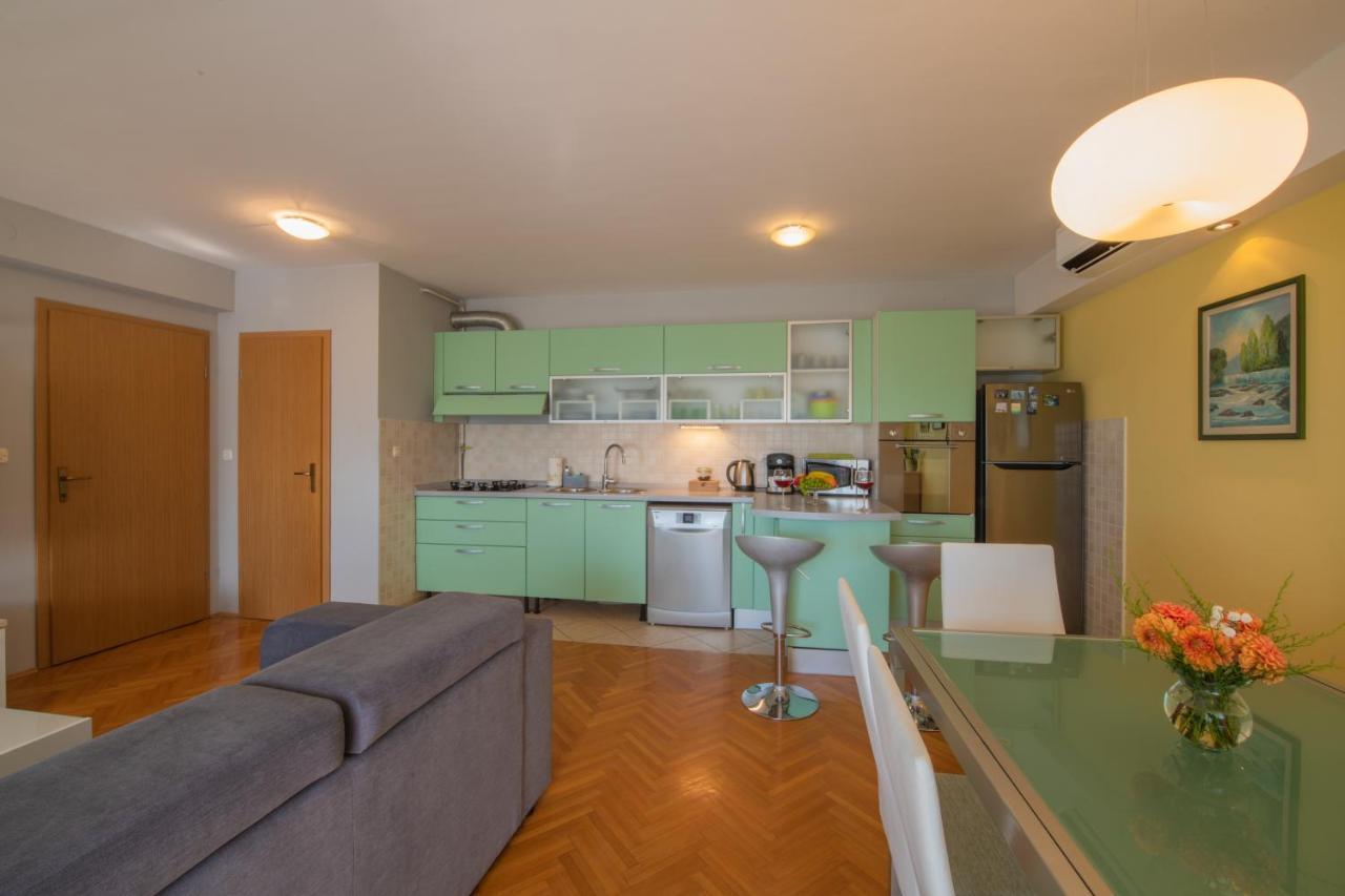 Apartman Silvija Osijek Ngoại thất bức ảnh