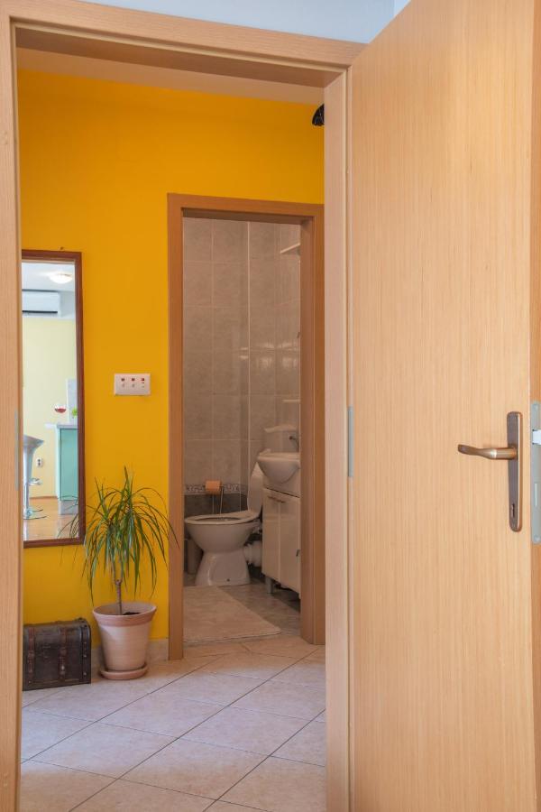 Apartman Silvija Osijek Ngoại thất bức ảnh